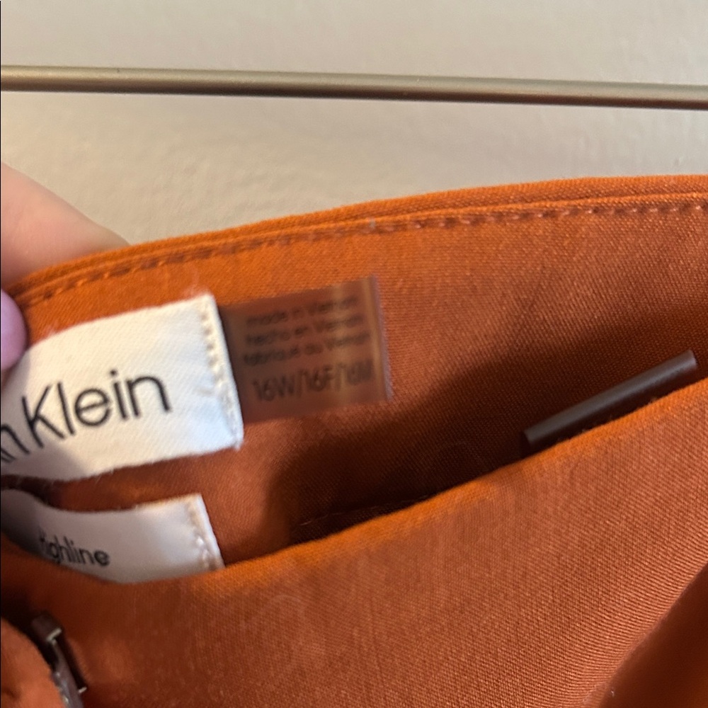 Calvin Klein Rust Orange Highline Dress Pants - 16W - Picture 3 of 4
